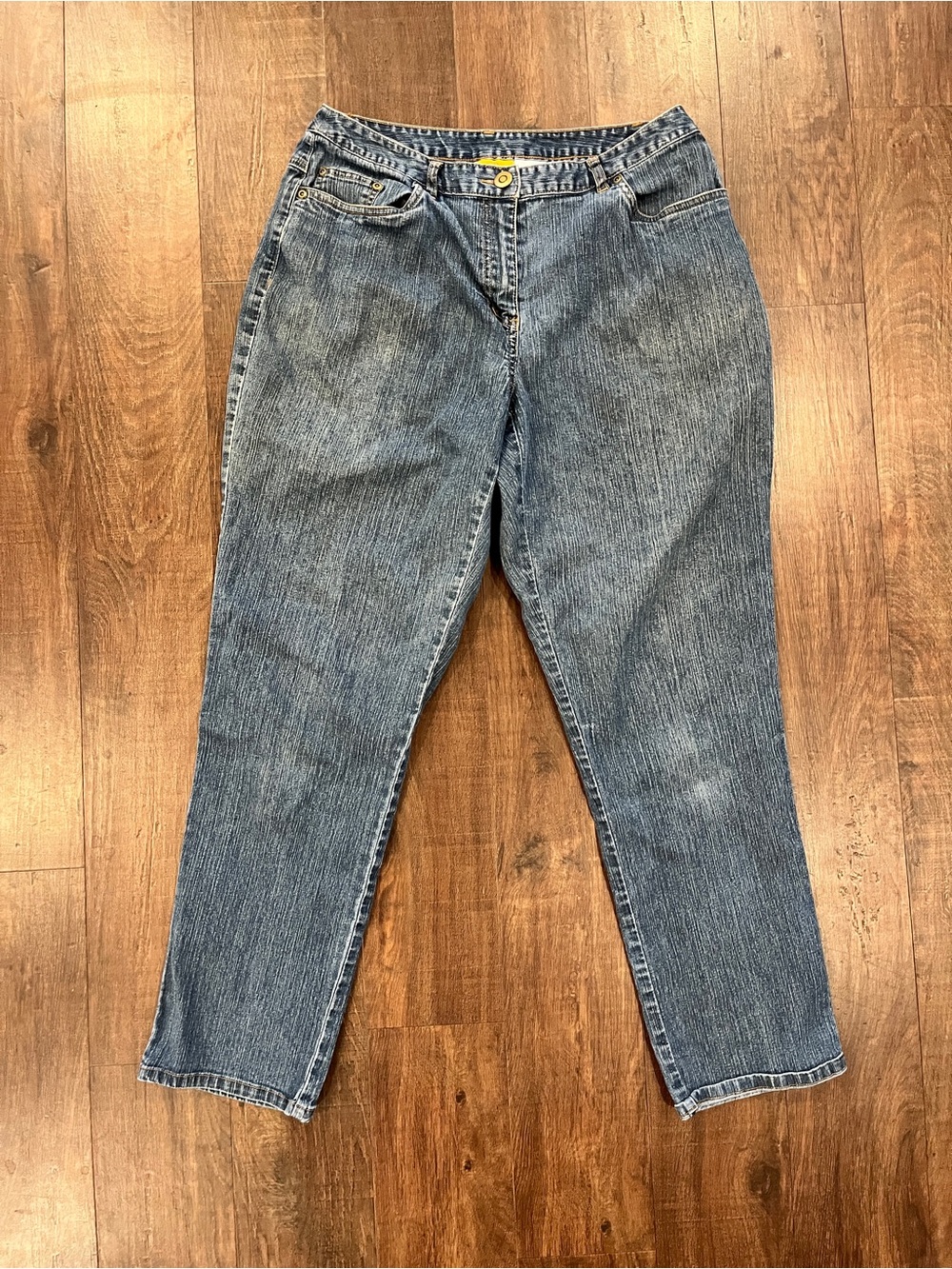 Ruby Red Jeans Curvy Women's Size 8 Medium Wash Blue Denim Boyfriend Jeans